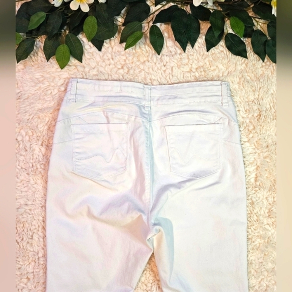 Suko Jeans Classic High Rise Stretch Dove Denims - Picture 4 of 6